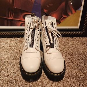 Bramd New Dr.Martens